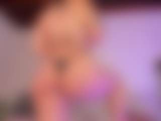 KiimLee's Live Sex Cam Show