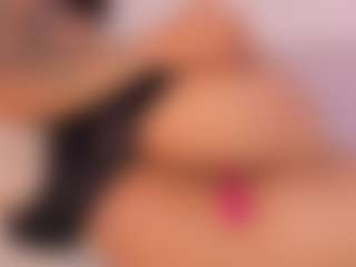 KiimLee's Live Sex Cam Show