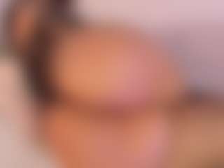 Live cam show with KiimLee - Small Tits on Strip Flash - Live Sex Shows