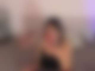 Live cam show with KiimLee - Toes on anonymated.com