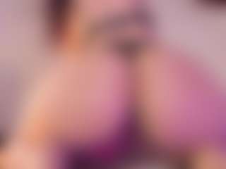 Live cam show with KiimLee - Athletic Cum on SmokeAndPoke