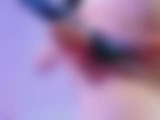 Live cam show with littleebluee - Facial on Camsoda