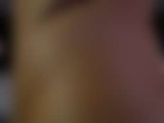 Live cam show with littleebluee - Young Adult on StripNow