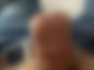littlepeepee2024's Live Sex Cam Show