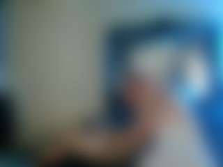 Live cam show with pappyslilfreak - Smoking on liverealitysex.com