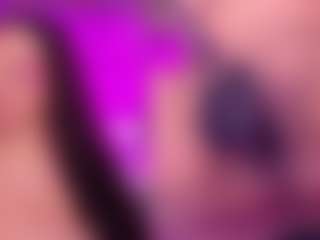PetiteSofia's Live Sex Cam Show