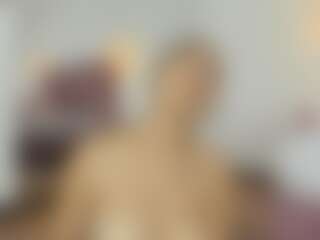 SCARLETT-SUBMISSIVE's Live Sex Cam Show