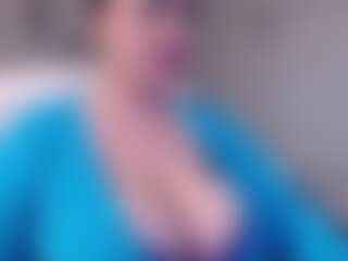 BigBoobiesClaraのライブセックスチャットショー