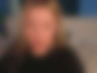 Mavis-Willis's Live Sex Cam Show