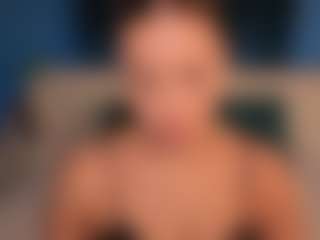 Live cam show with Mavis-Willis - Blonde Hair College on fuklive.com