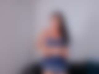 KasandraMature MILF webcam performer live streaming