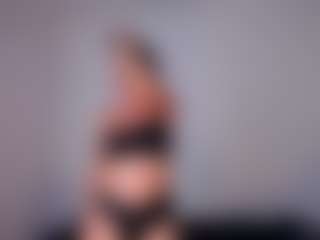 Live-Cam-Show mit KasandraMature - Butt Plug auf Camsoda