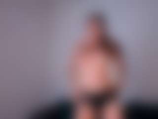 Live cam show with KasandraMature - Granny Squirt on testsause.com