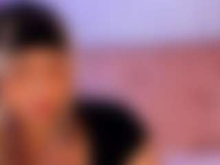liaa-18's Live Sex Cam Show