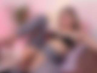 Live cam show with Sky - Lesbian on testsause.com