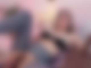 Live cam show with Sky - Big Tits on camgirlchat.live