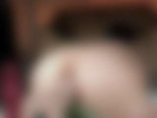 Th3qu33n0fbigg3st's Live Sex Cam Show