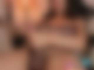 Live cam show with daniirosee - Brown Eyes on Camsoda
