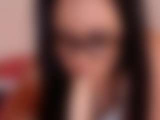 Megan-B MILF webcam performer live streaming