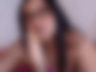 Live cam show with Megan-B - MILF Teen (18+) on Streamer API
