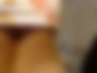Live cam show with Megan-B - Big Tits on Chatstar