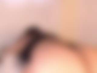 Live cam show with Megan-B - MILF Teen (18+) on Soda Cam