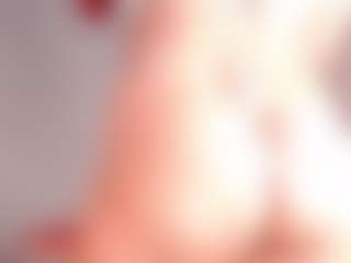 Megan-B MILF webcam performer live streaming