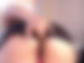 Megan-B's Live Sex Cam Show