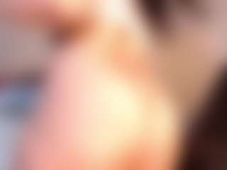 Megan-B MILF webcam performer live streaming