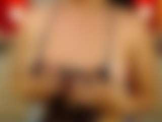 Mia-coluccii's Live Sex Cam Show