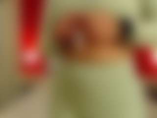 Live cam show with Mia-coluccii - Sex on live18s.com
