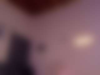 Live cam show with Jesscollen - Black Hair on SinfulBabes