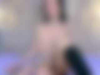 Madison Wood's Live Sex Cam Show