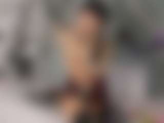 Madison Wood's Live Sex Cam Show