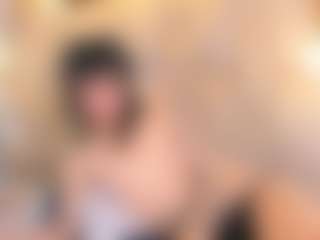 Live cam show with Madison Wood - Russian on Camsoda