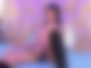 Live cam show with Madison Wood - Brazilian on UwU Esports | colombia