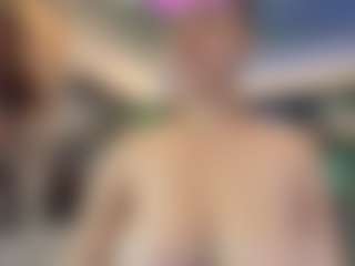 Live cam show with milley-rose - Oil on milfzrlive.com