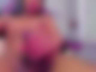 SilvanaCapelli's Live Sex Cam Show