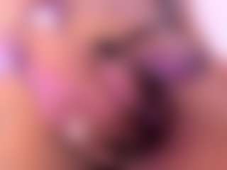 SilvanaCapelli's Live Sex Cam Show