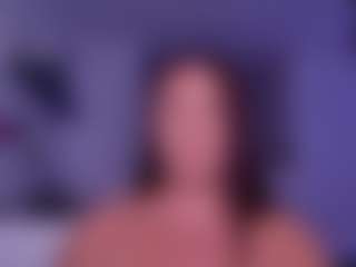 Live cam show with SophieRay - Plussize on live.xbliss.ai
