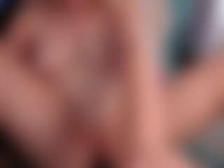 Kassie G MILF webcam performer live streaming
