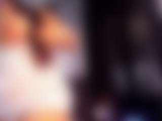 Live cam show with wendylara - Thong on PervPlay.com