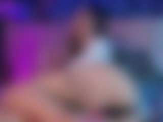 Live cam show with Alix Red Hair - Dirty Talk on AdultVida.com