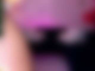 Live cam show with lenah-smith - Mature on CamwithHer