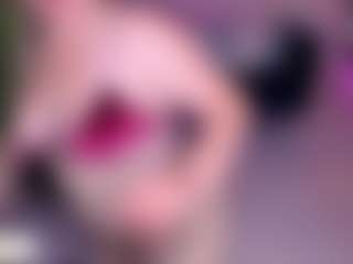Live cam show with lenah-smith - Riding on Camsoda