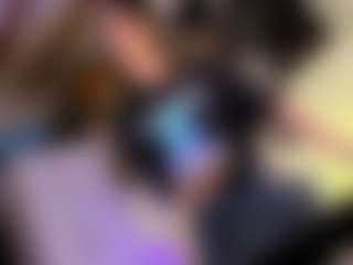 Live cam show with Alexia-corleoni - HD on Dolls Live
