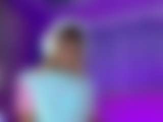 JuliaBulette's Live Sex Cam Show
