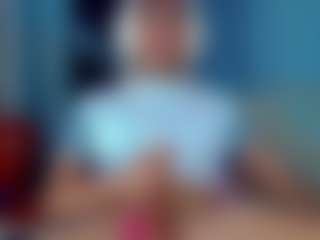 JuliaBulette's Live Sex Cam Show