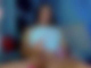 Live cam show with JuliaBulette - Fetish on AdultVida.com