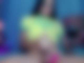 Live cam show with JuliaBulette - Black Hair on Camsoda